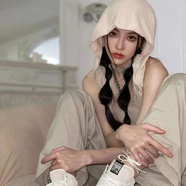 女人世上